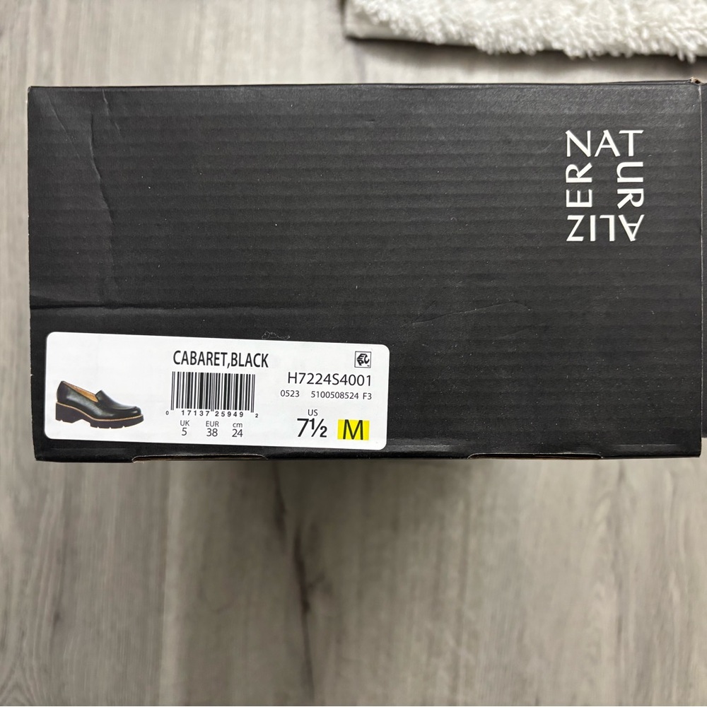 New In Box Naturalizer Black Leather Cabaret Slip-on Loafer size 7.5 - Picture 7 of 13